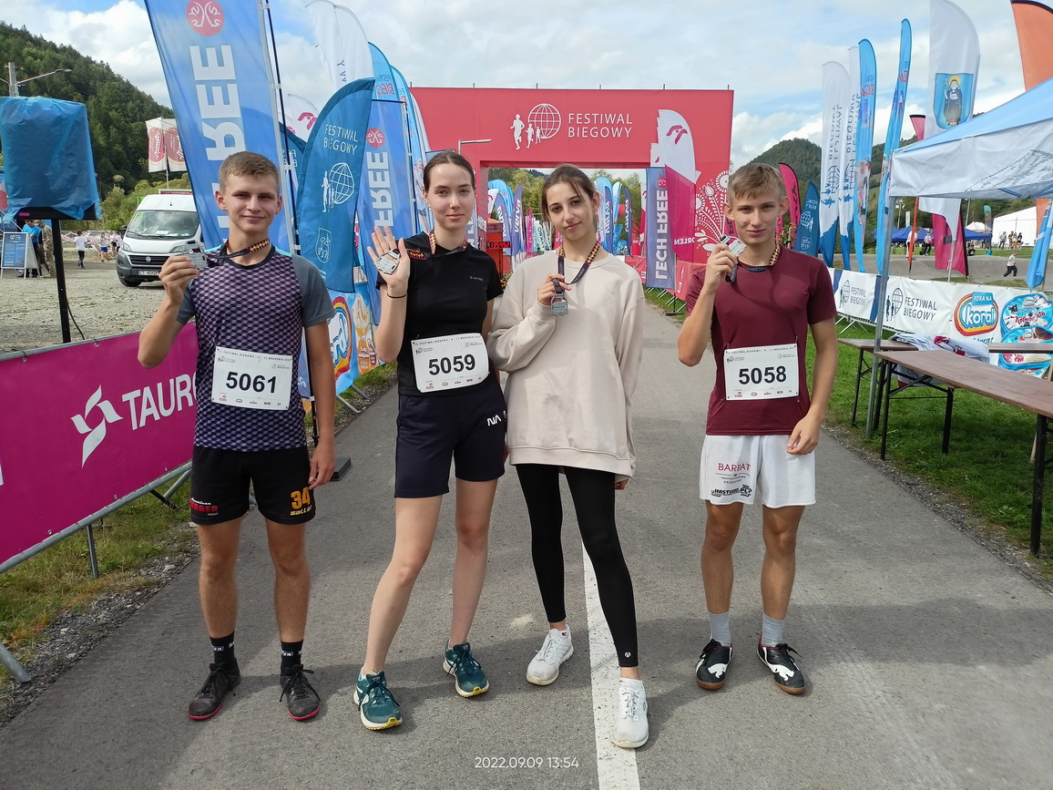 Zdjęcie festiwal_biegowy_2022220220917T124341.jpg w galerii „Aktywny Małopolanin”